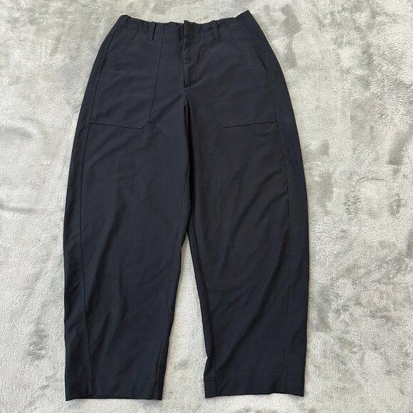 Athleta Skyline High Rise Barrel Leg Pants Black Women's size 10 - Picture 1 of 9